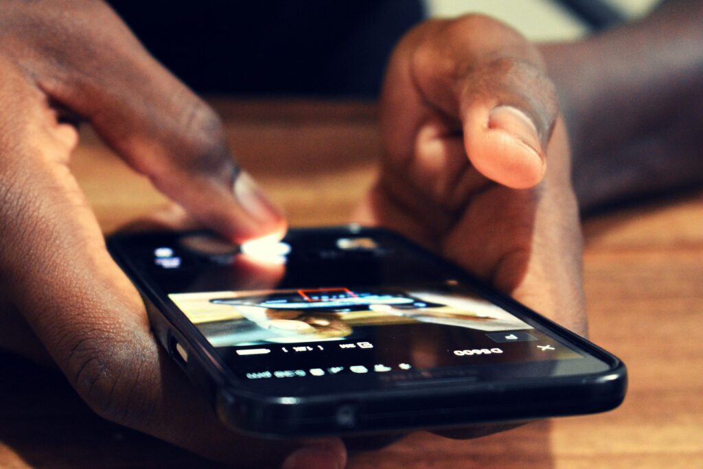 quanta memoria serve in uno smartphone